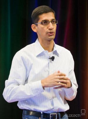  Sundar Pichai, podpredsednik razvoja produktov med najavo Chrome OS