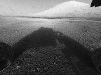 Roverjev cilj je Mount Sharp, ki meri slabih 5,5 kilometra.