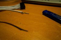  Po 6ih urah odstranjen pin, potem sem se pa odlo&#269;u kupt orodje za odstranjevanje pinov.