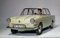  BMW letnik 1960, torej tam nekje, ko je bila konstruirana Fuku&#x161;ima
