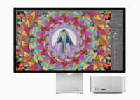 Mac Studio in Studio Display