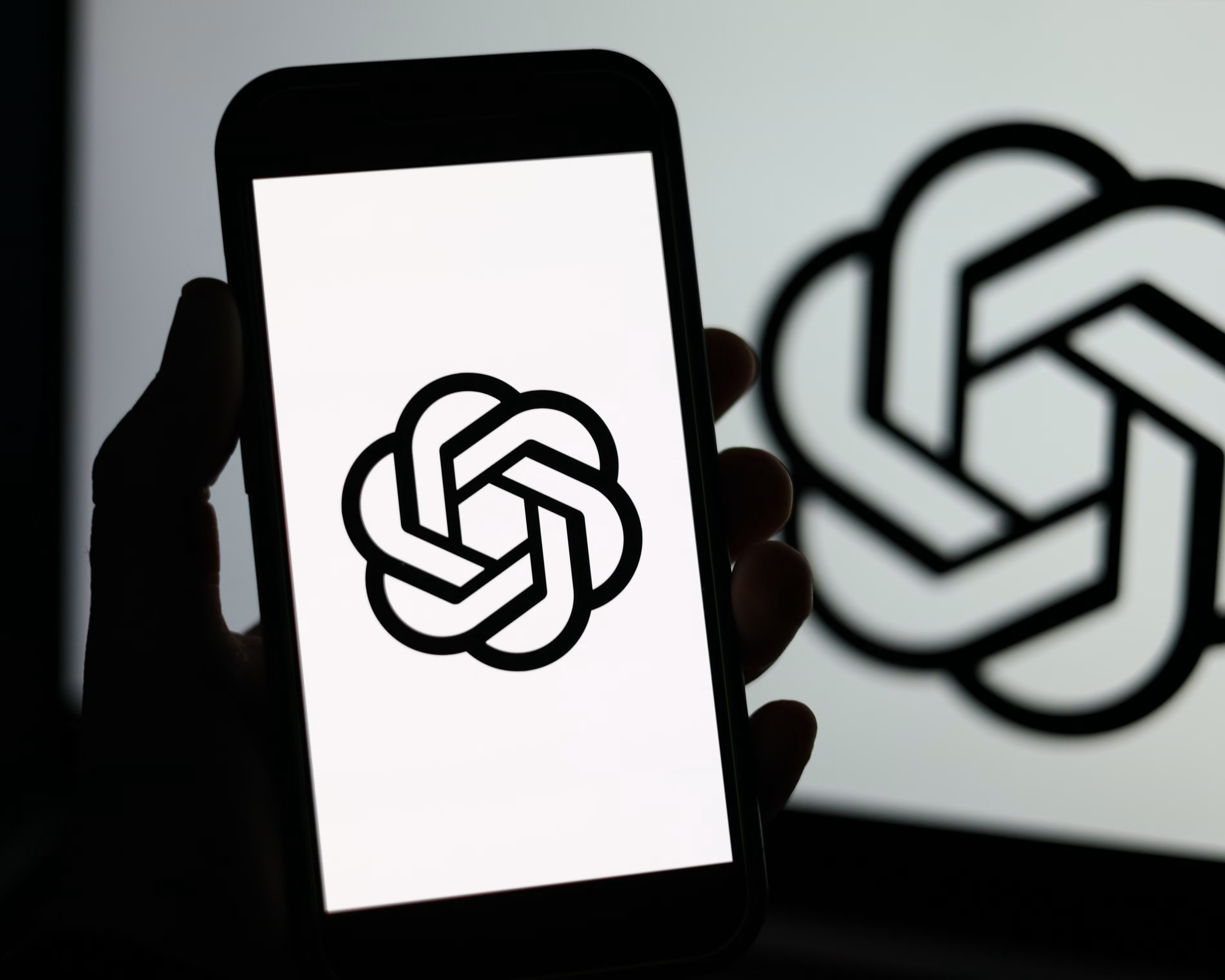 GPT-5.2 citira izdelke umetne inteligence